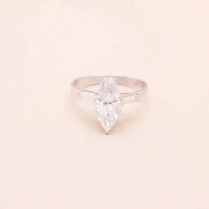 Bague Navette Diamant