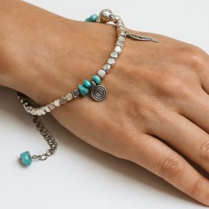 Bracelet femme boheme chic fait main en perles argentées et turquoises naturelles
